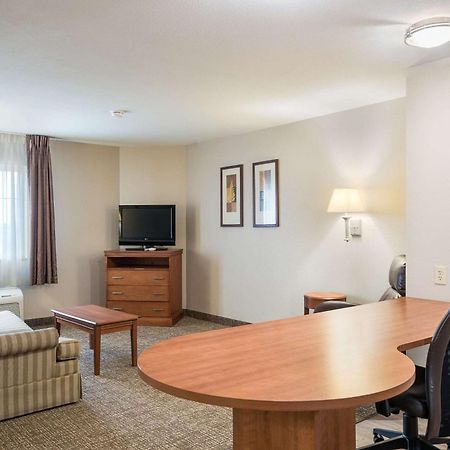 Suburban Studios Waterloo Εξωτερικό φωτογραφία
